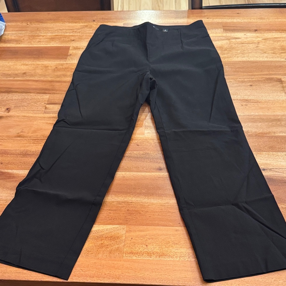 Insight Women's Black Pantsuit